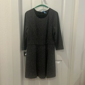 Barely used Black & White quarter sleeve dress from Banana Republic